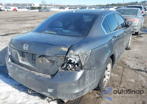 2010 Honda Accord 2.4 Ex-L z USA, uszkodzony, nr VIN 1HGCP2F86AA182835